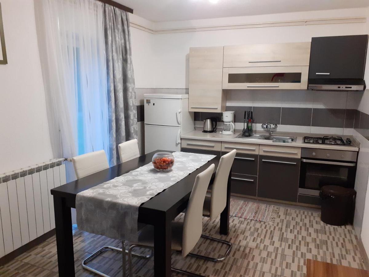 Guesthouse Blazenka Hodak Selište Drežničko Kültér fotó
