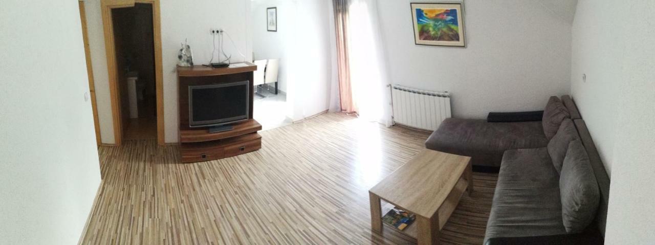 Guesthouse Blazenka Hodak Selište Drežničko Kültér fotó